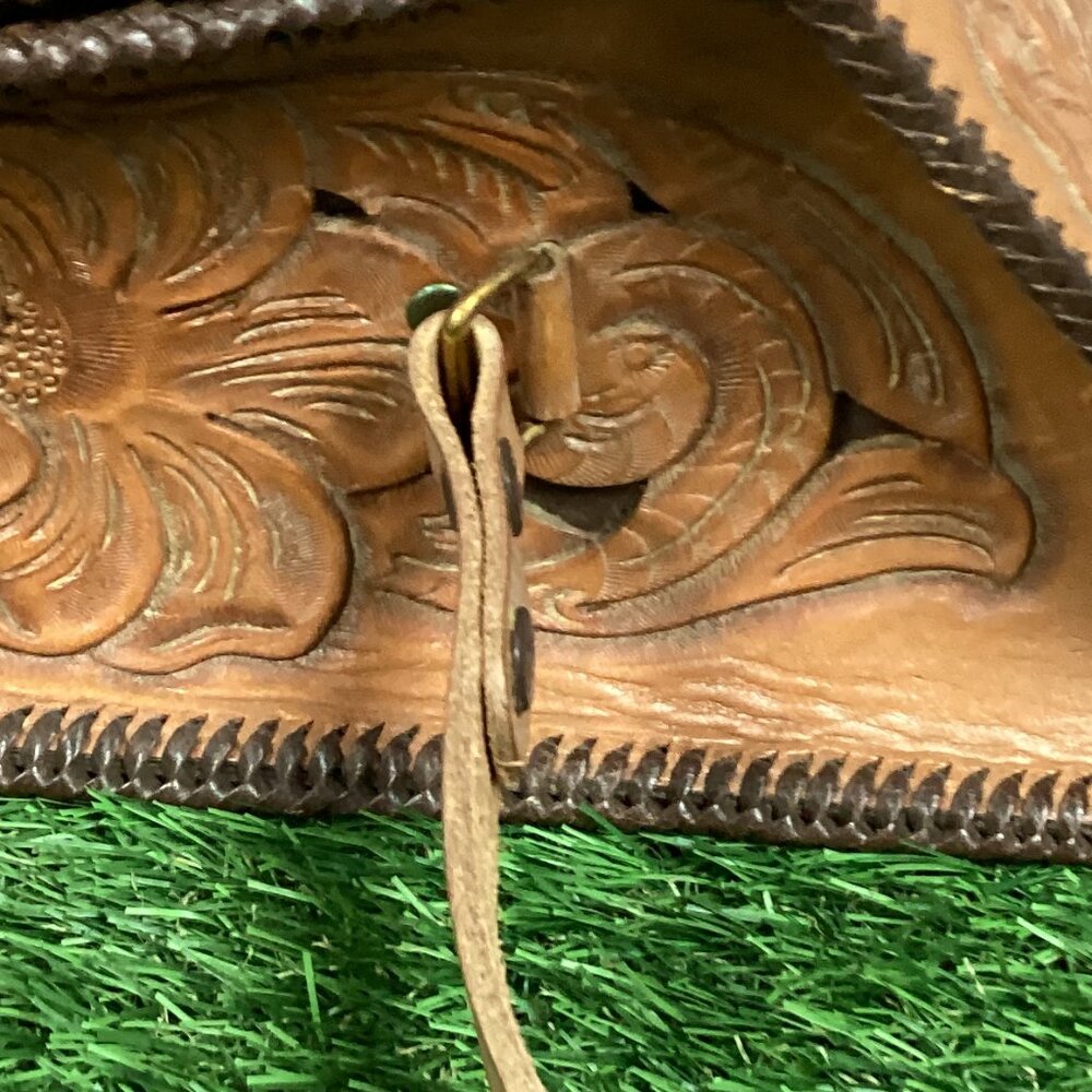 Vintage Hand Tooled Leather Hard Shell Bag - Picture 5 of 16